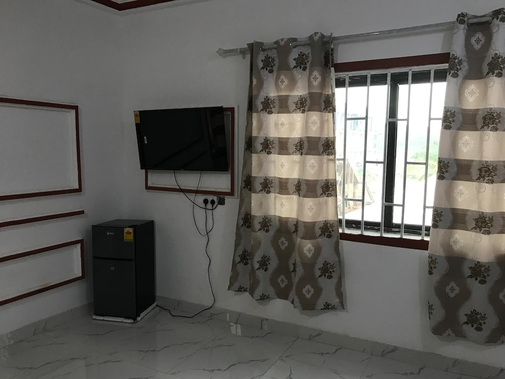 Alberjah Traincity Guesthouse