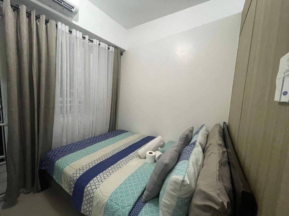 Shore 1 & 3 Residences MOA by darpm