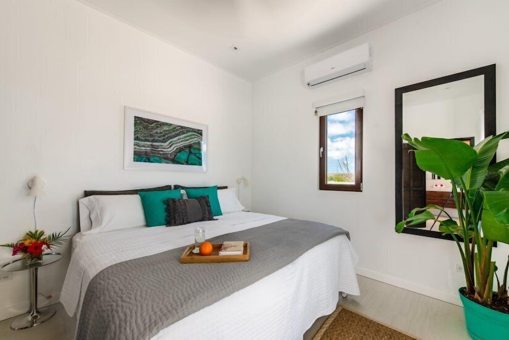 Villa Pelican Bay