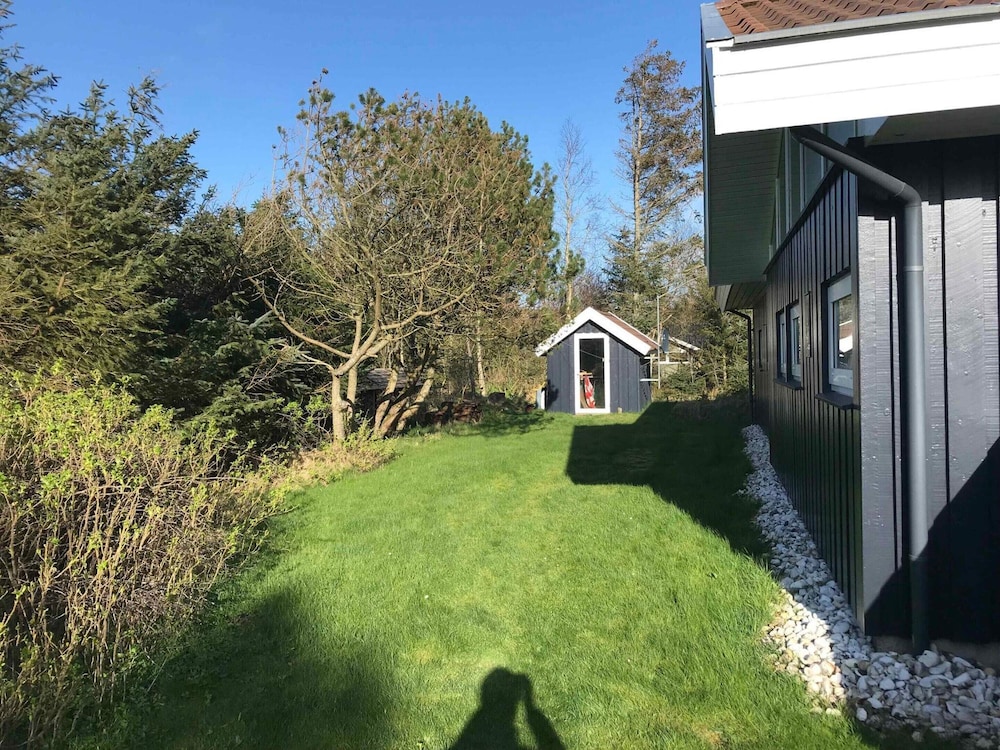5 Star Holiday Home in Lokken