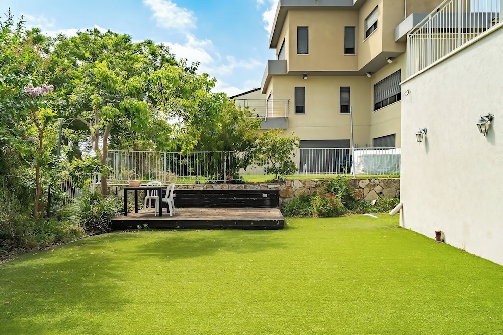 Rosh HaNikra Garden Villa by Sea N' Rent