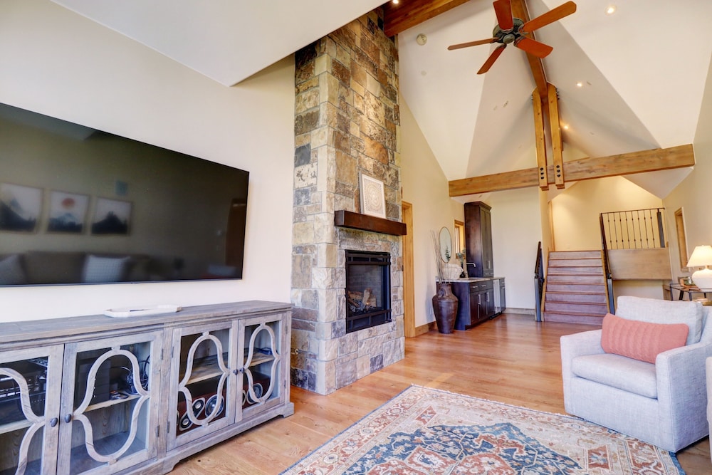Peakside Escape 178 3 Bedroom Home