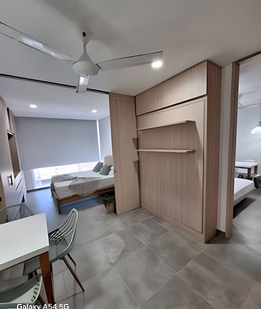 Salguero Suites