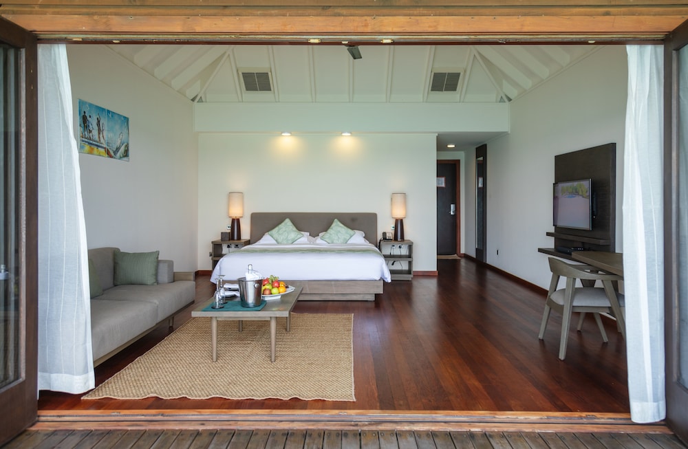 Veligandu Maldives Resort Island