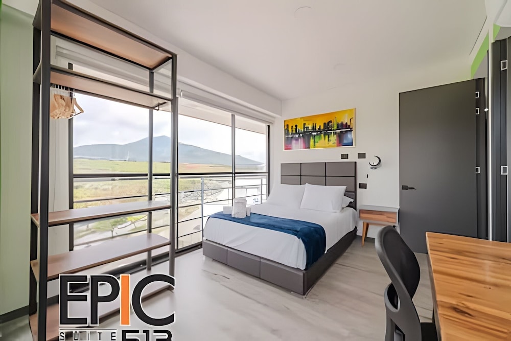 Epic Suite 513 Deluxe Aeropuerto