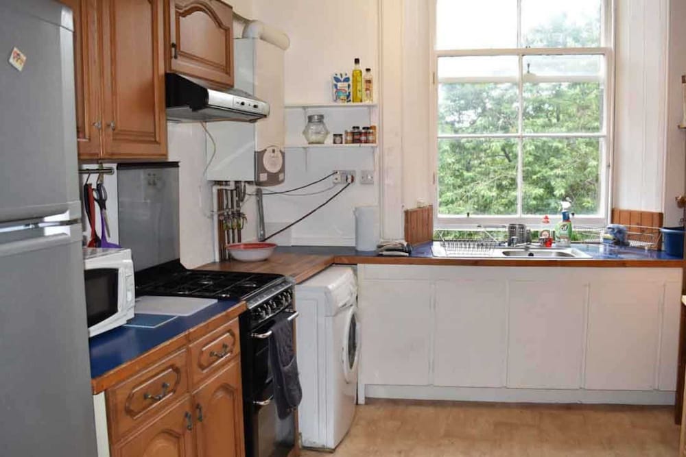 Traditional Apartment oer the Meadows