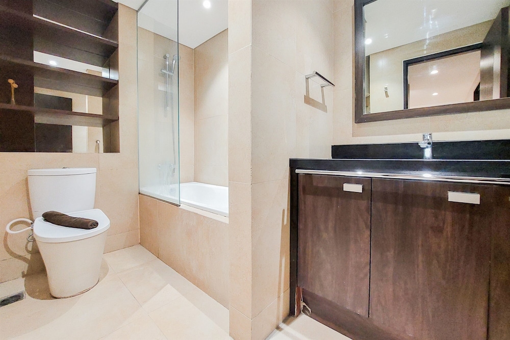 Cozy Living 2Br Apartment At 21St Floor Branz Bsd City