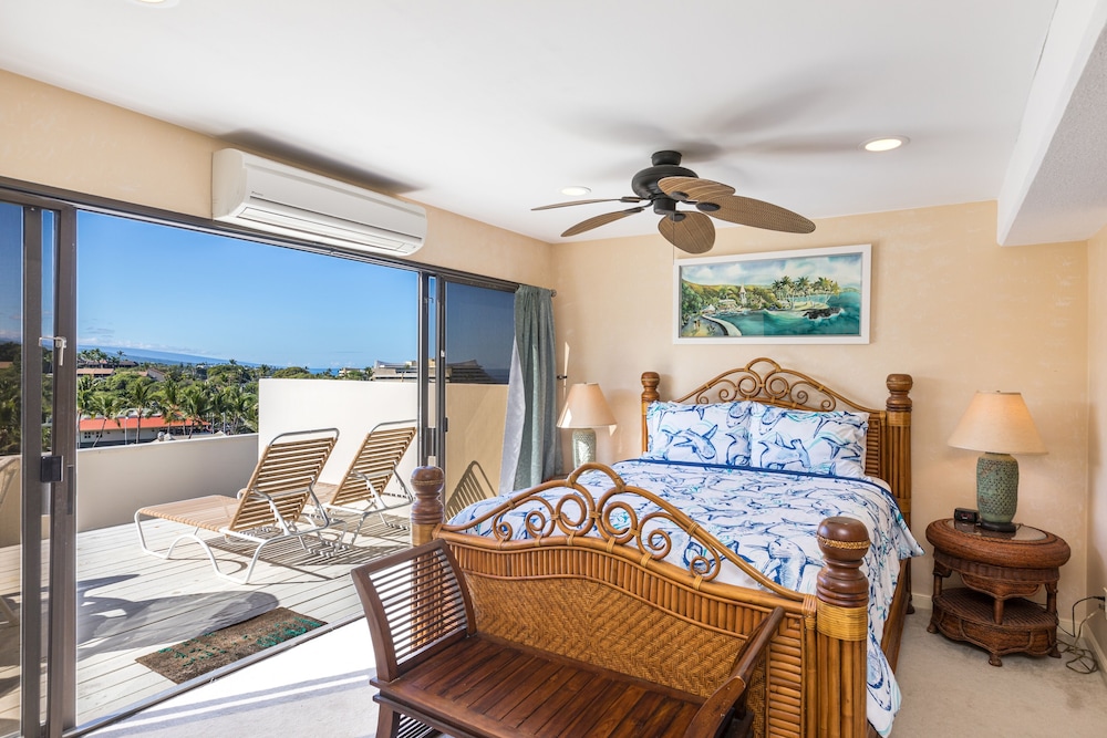 Kona Alii Penthouse 710 2 Bedroom Condo