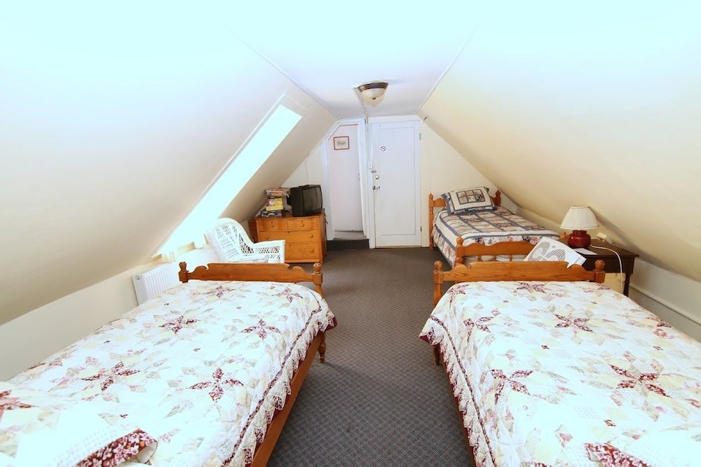 Plymouth Vacations - Salt Ash Inn - Property Image 31