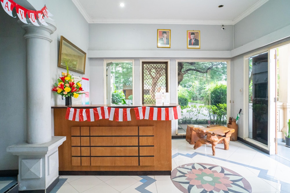 RedDoorz near Rumah Sakit Baptis Kediri view 3