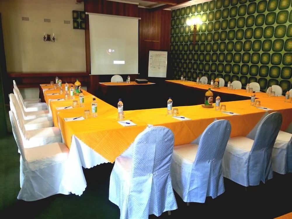 meeting & event spaces