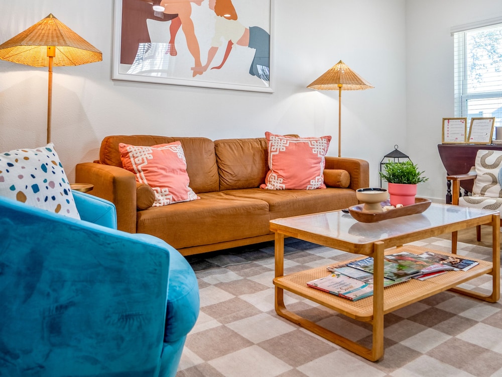 Sandy Toes Retreat by Ryson Vacation Rentals