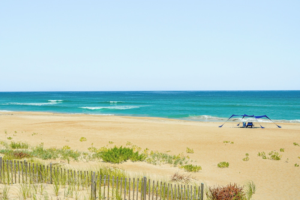 Private Beach Access & Hot Tub: Kitty Hawk Haven