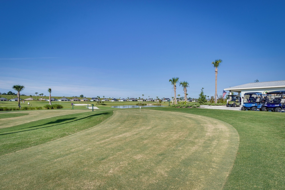 Single-story Home w/ Golf Cart in The Villages