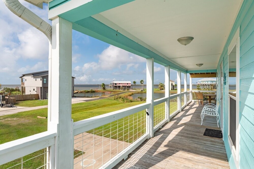 Blue Lagoon 3 Bedroom Home