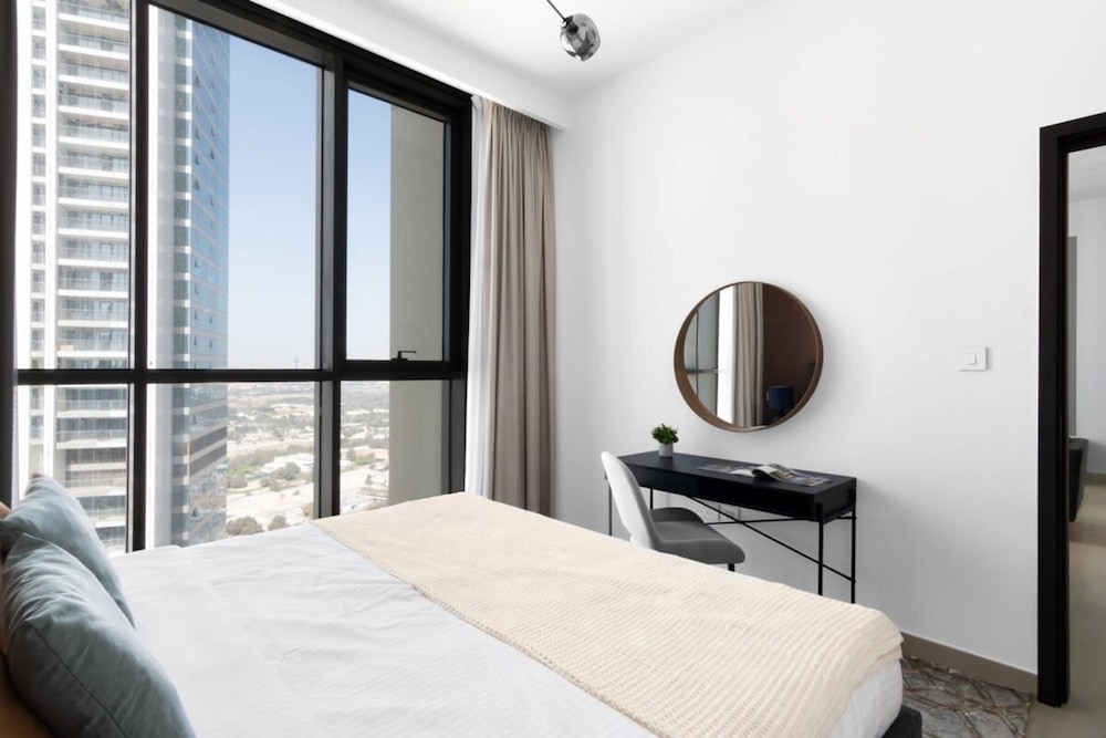 Silkhaus With Direct Access to Zabeel Mall
