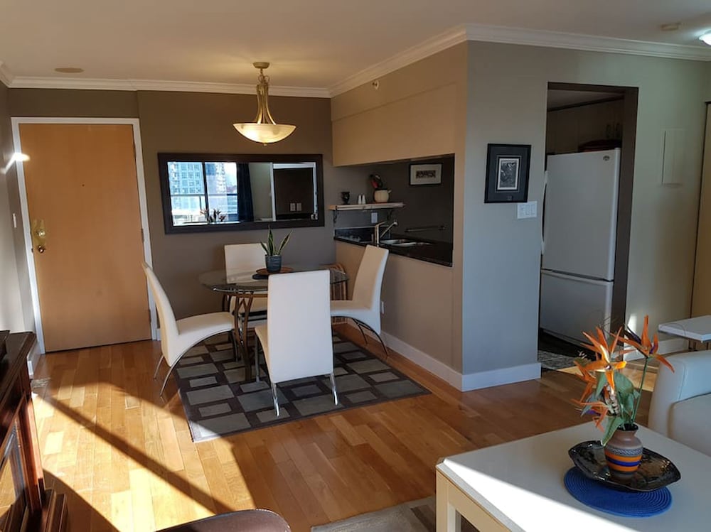 Apartments in Downtown Vancouver