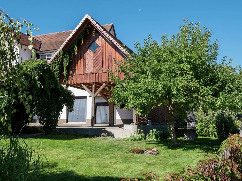 Cozy Apartment in Schwenningen With Garden