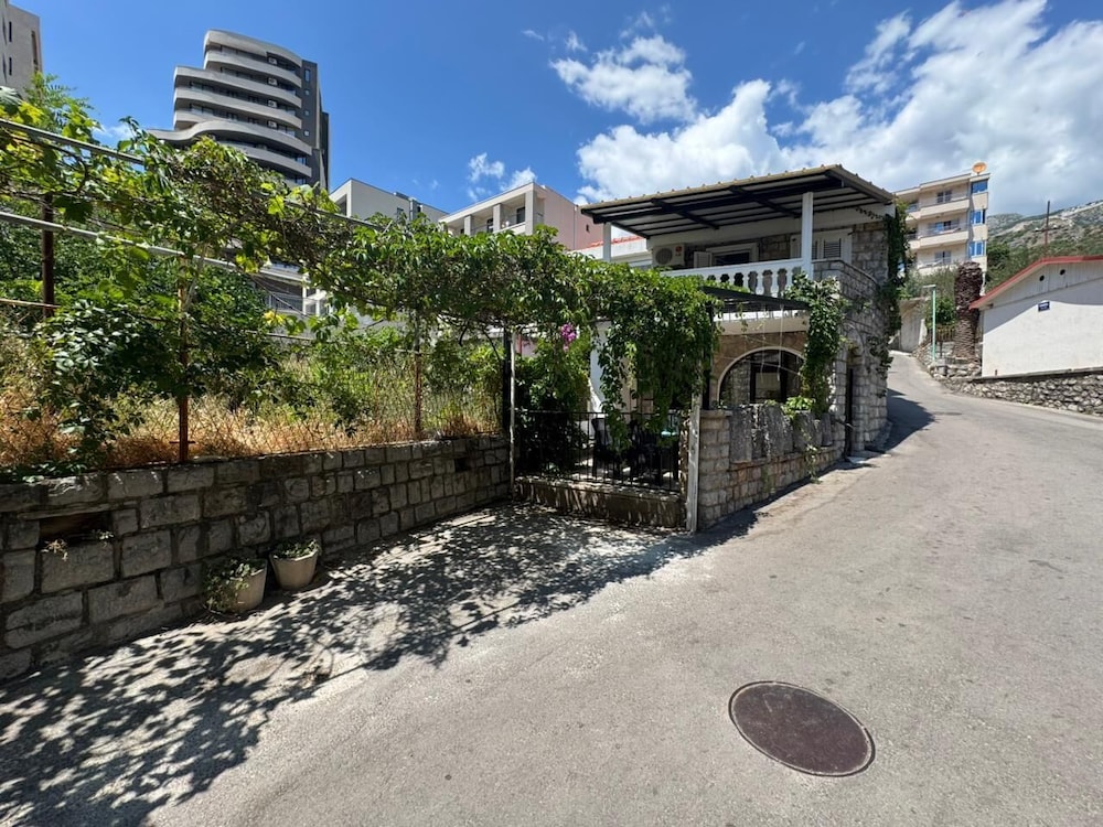 Beachfront Holiday home