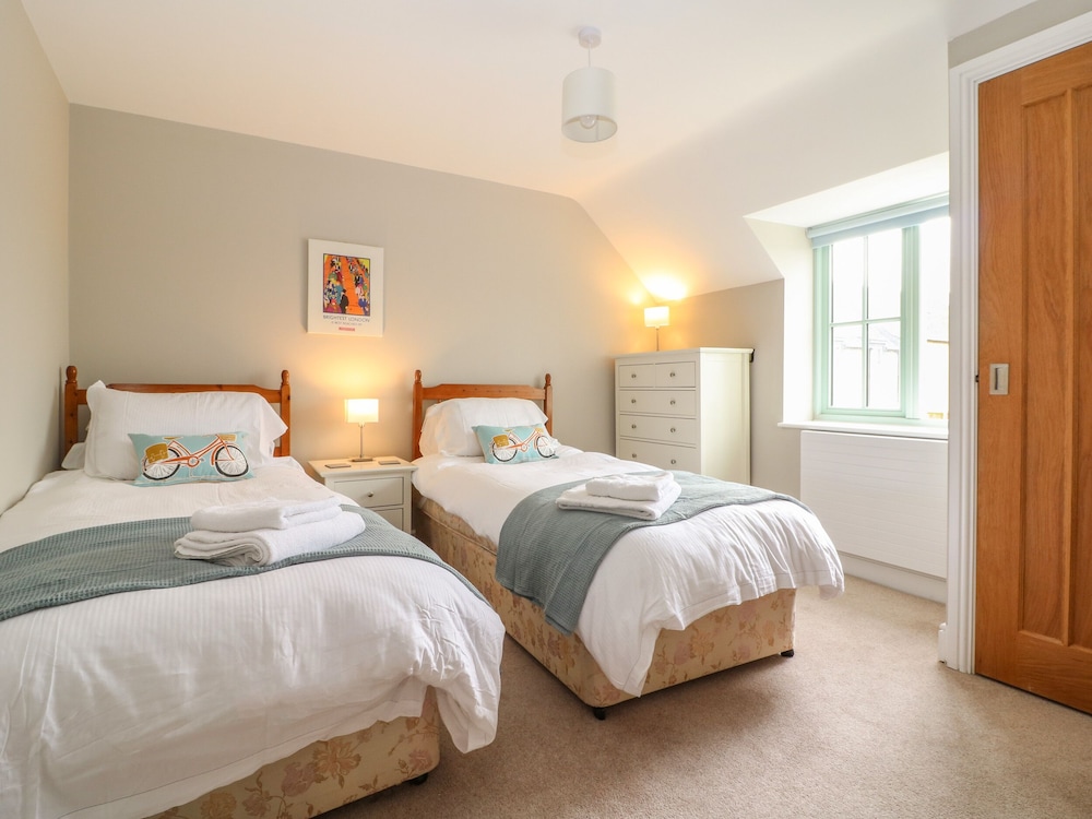 9 Windrush Heights