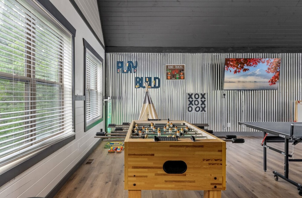 Summit Luxe Resort