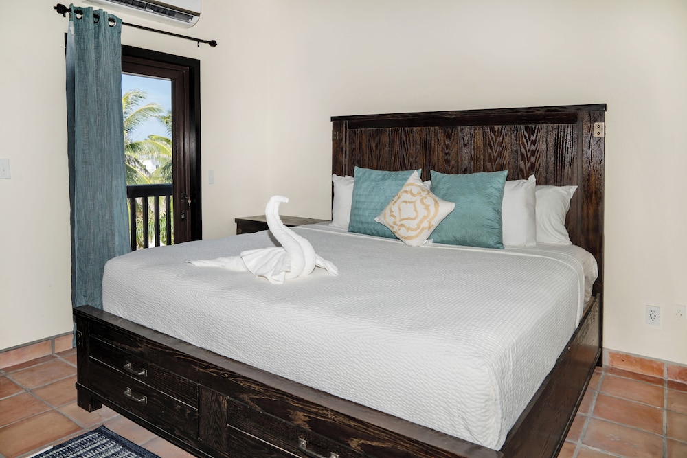 X'Tan Ha - The Waterfront Resort