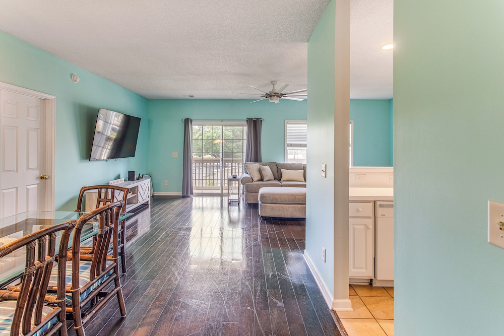 1 Mi to Beach: Family Condo in North Myrtle Beach!