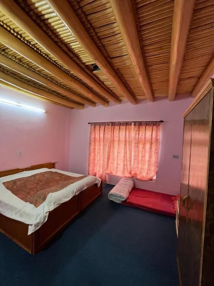 Napishu guest house