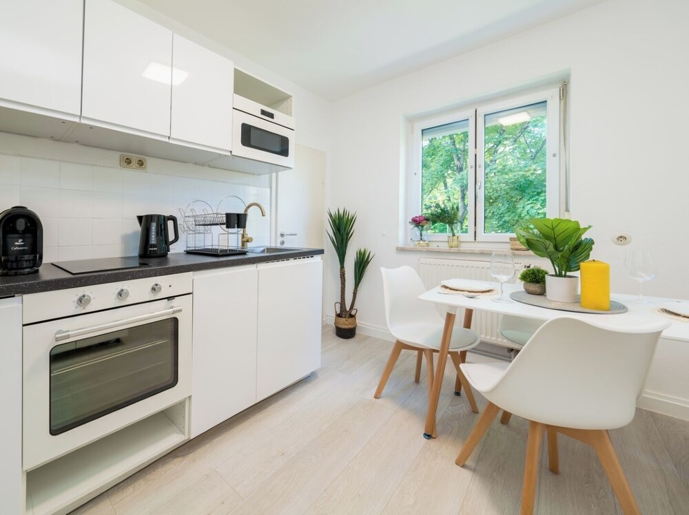 2OG L- 70m2 2-Zimmer Wohnung