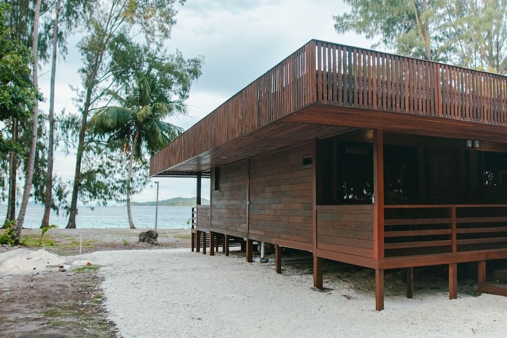 ANDAU DIVE RESORT - RAJA AMPAT