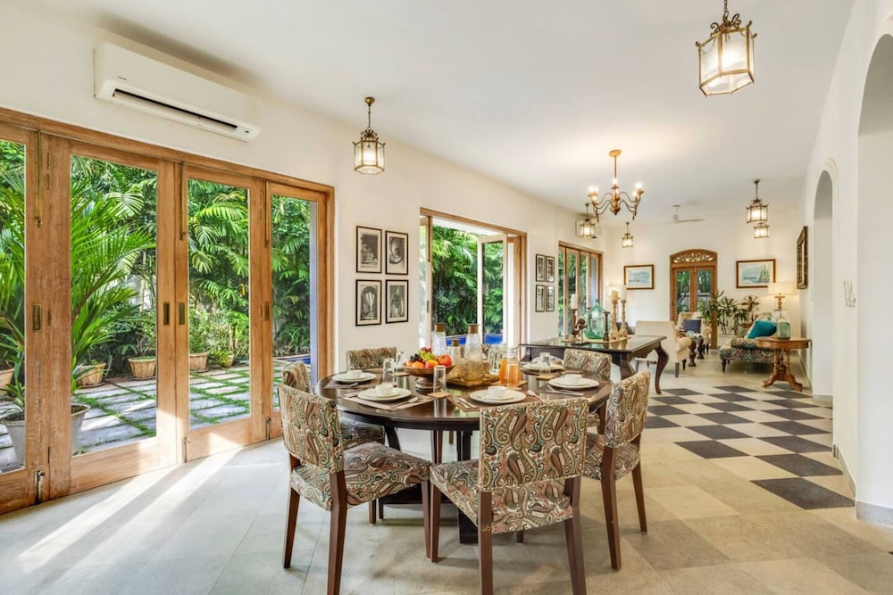4bhk Villa in Siolim Pool Lush Forest View