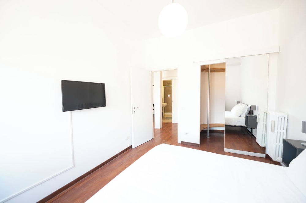 Monteverde Apartments