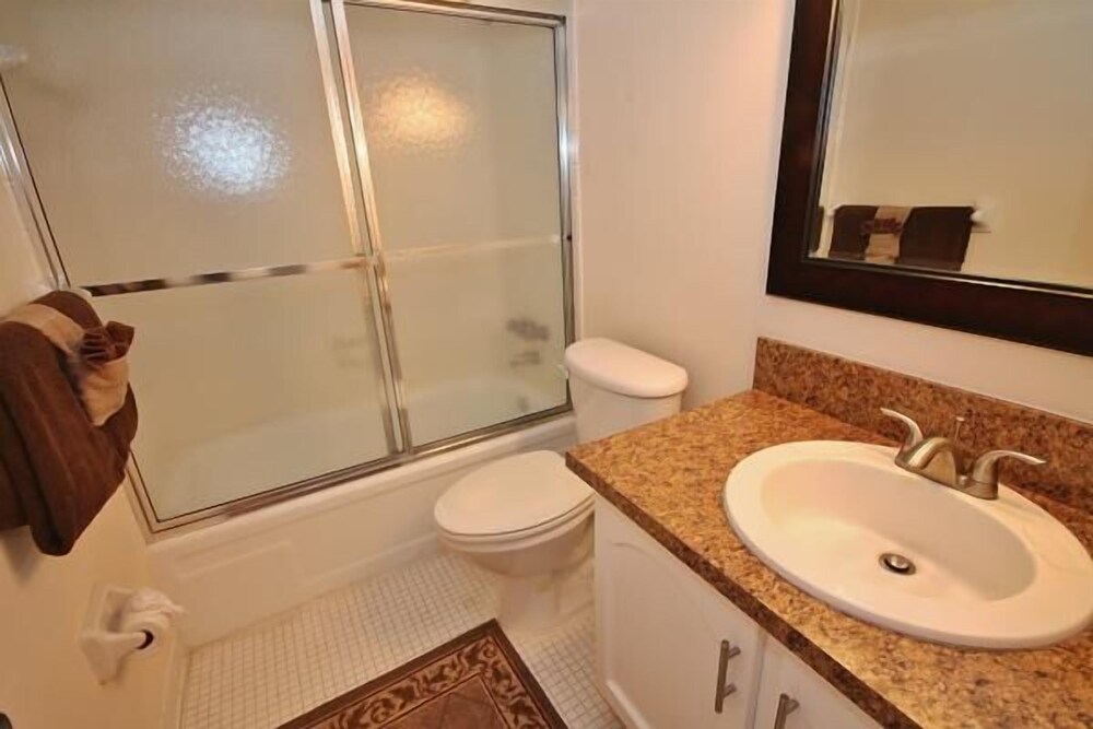 Sea Coast Gardens II 2 Bedroom Condo by Great Ocean Condos