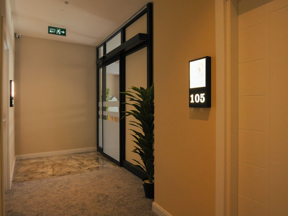 Bonnie City Hotel - Image 73