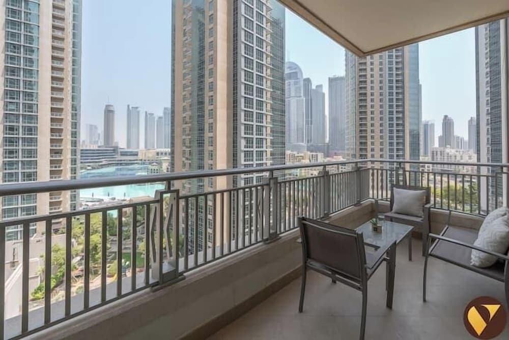Downtown Balcony With Burj Khalifa View