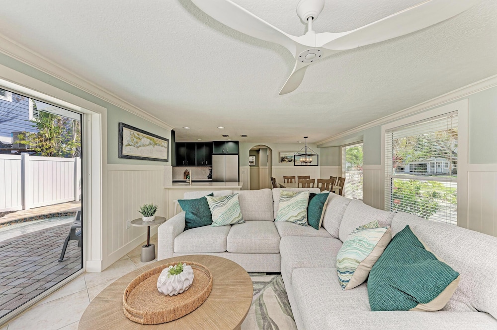 Anna Maria Island Blue Bella Bliss - Private Heated Pool