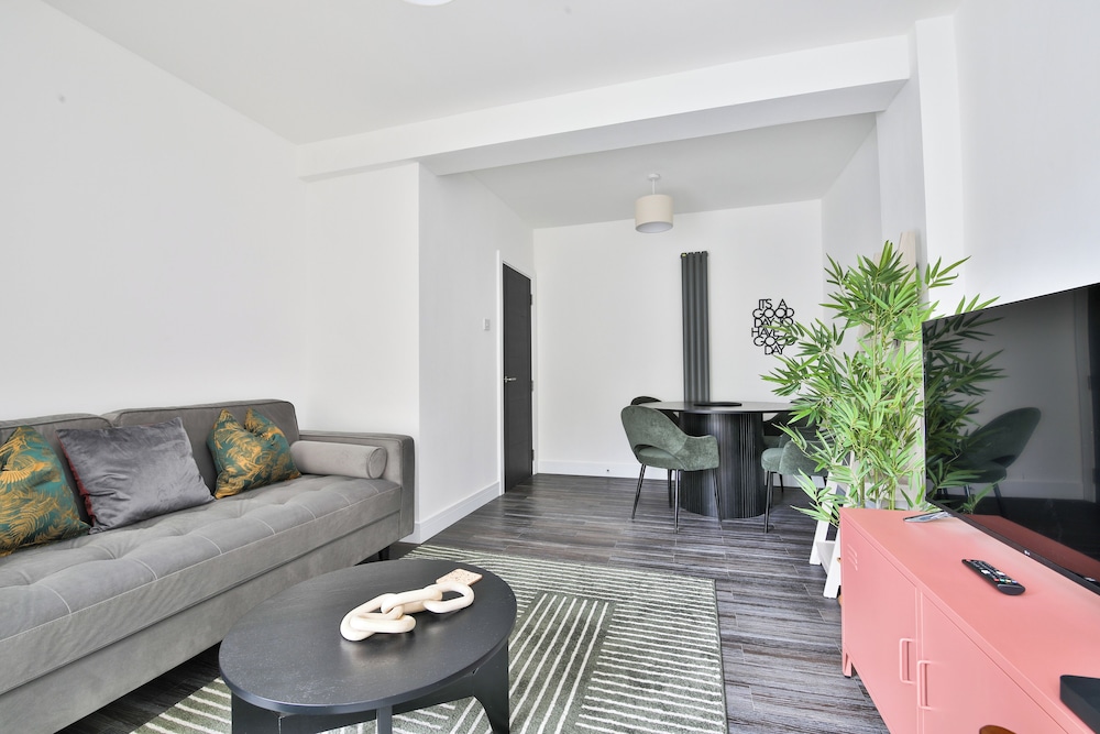 Amber Vista 2 Bedroom Apartments