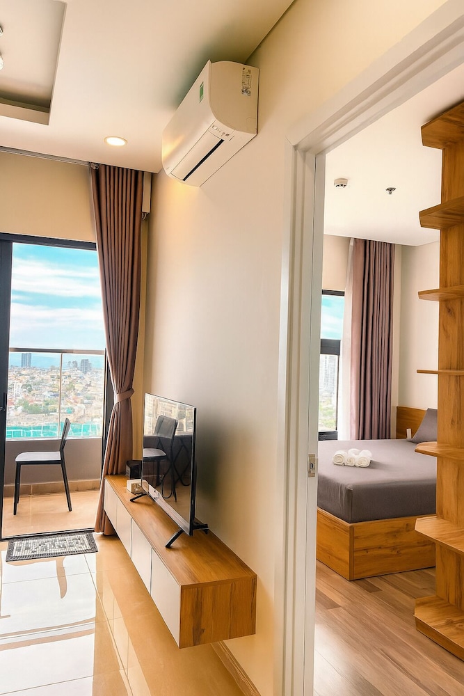 Monarchy Luxury Serviced Apartments