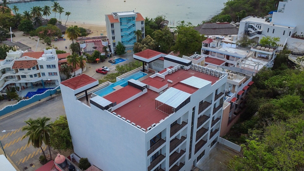EOS Suites