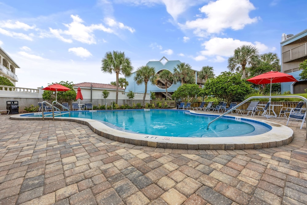 Hibiscus By the Sea - Stay for 5