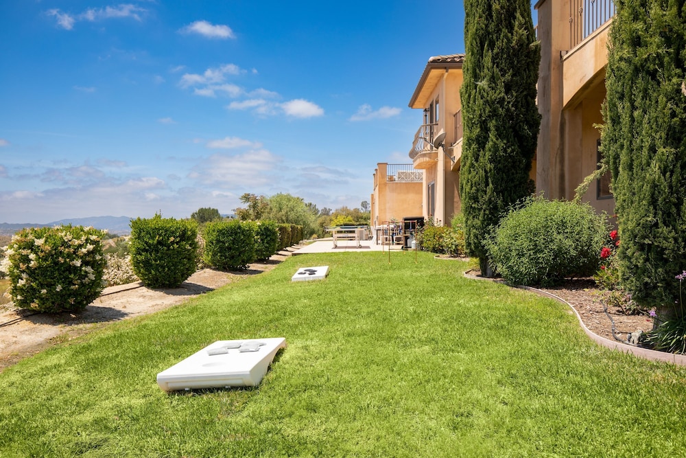 Palazzo Del Sol By Avantstay Breathtaking Home w Mountain Views Hot Tub