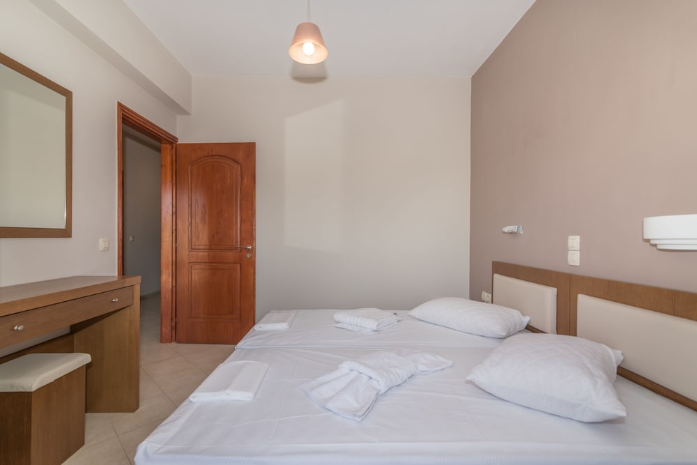 Allegro Studios & Apartments view 4