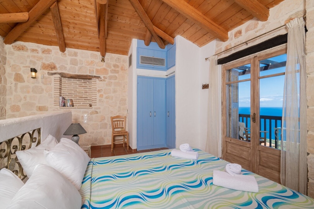 Strofilia Authentic Villas view 3