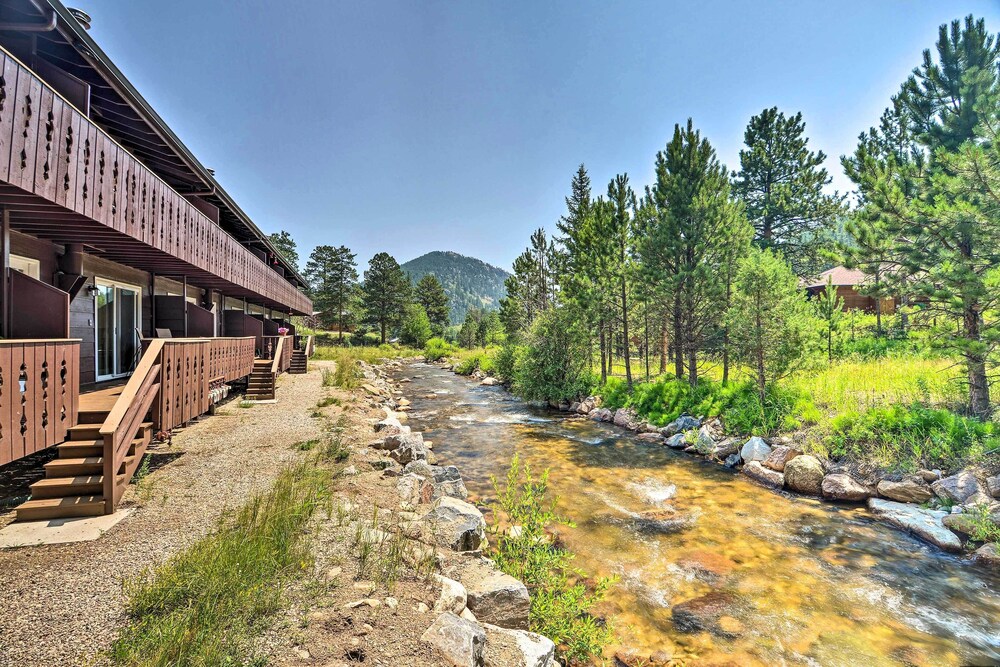 Cozy Condo on Fall River - 1 Mile to Rmnp Gate! - Property Image 10