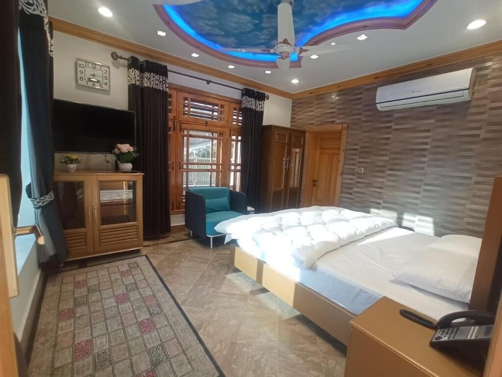 Rahat Luxury Guest house view 3
