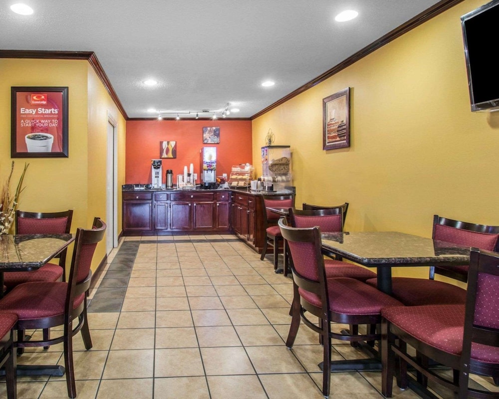 Econo Lodge Defuniak Springs I-10