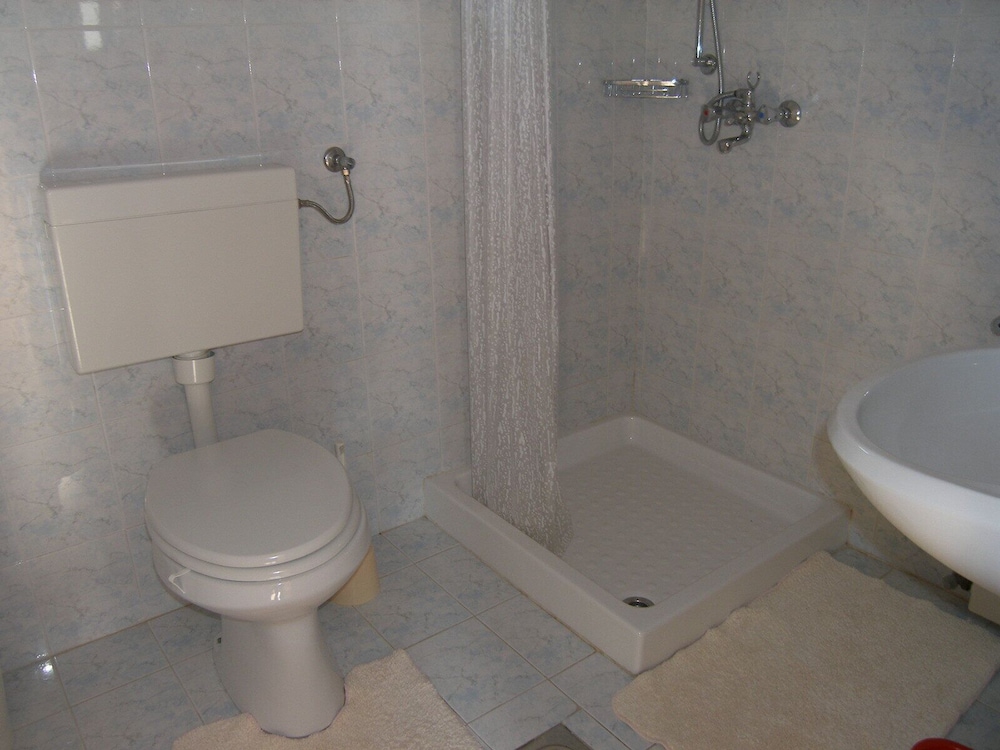 Cozy 4 Person Apartment Marija view 5