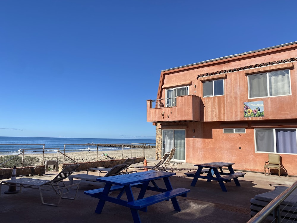 The Shores Inn and Beach Houses