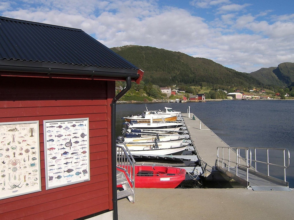 Photo 13