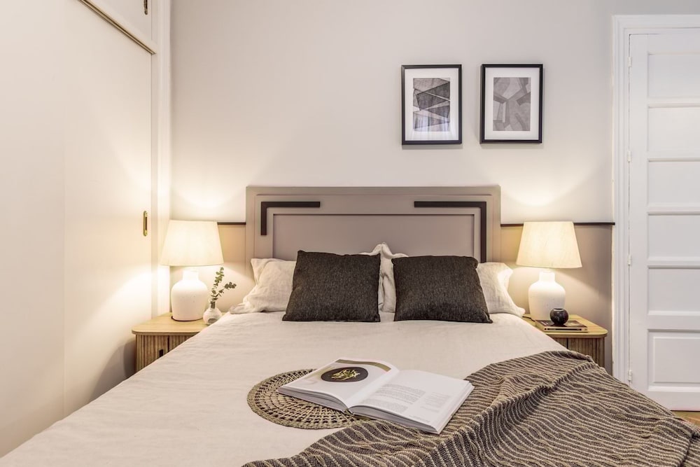 Atazar - 3 Bedroom in Recoletos
